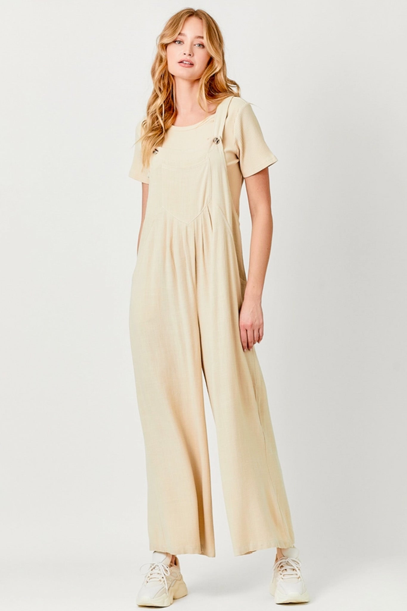 Wide leg jumpsuit