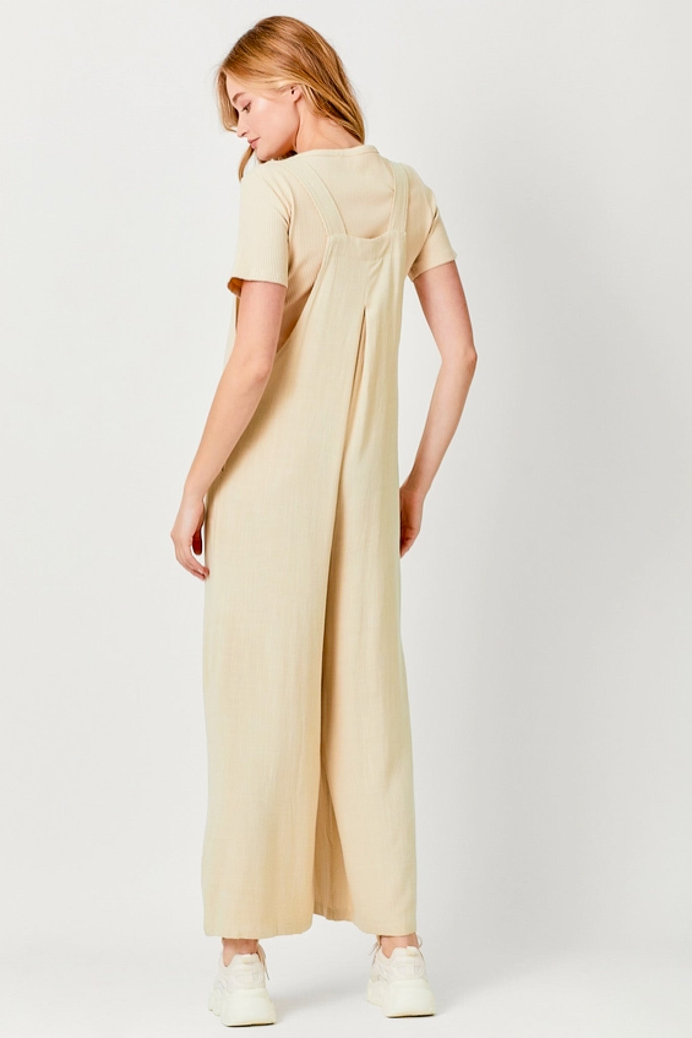 Wide leg jumpsuit